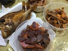 -蓝精灵饺子店