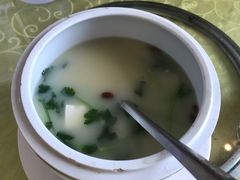 鳝骨豆腐芫茜汤-台山美食一绝阿四台山黄鳝饭(阿四创作店)