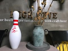 -HIGH FIVE哈福手工汉堡(桂林路店)