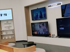 -华为授权体验店(龙湖礼嘉天街)