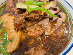 -镇南锅盖面馆(解放路店)