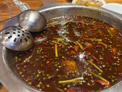 -乡土特色.冷锅鱼.牦牛肉汤锅