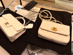 -Chanel(德基广场店)