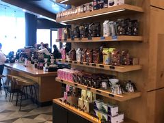 -星巴克(南京鼓楼吾悦广场店)
