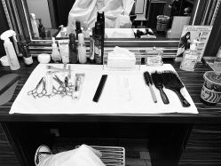 -构想时尚发型会所