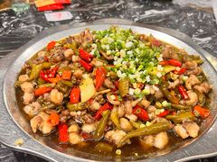 -廖哥泡椒兔(峨眉店)