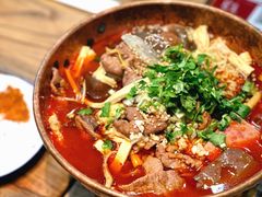 -成都你六姐·牛肉冒菜(上海环宇荟店)