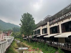 -泰莲庭·溪畔餐厅(雁栖湖店)