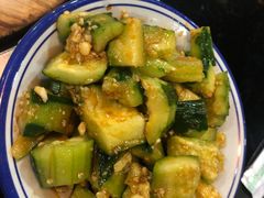 -三里屯土灶炖公鸡地锅鸡(江东店)