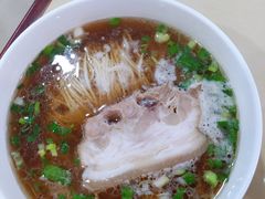 -老西白点心店