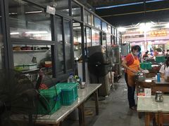 大堂-四川小胡子海鲜(丁村万人海鲜广场店)