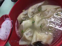 纯鲜肉大馄饨-食惠里小笼包面馆(越秀店)