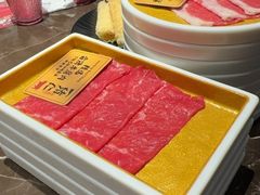-一绪に和牛寿喜烧(罗湖益田假日店)
