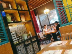 -黄泥岗·地道湖北菜(奥特莱斯店)