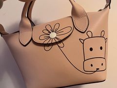 -Longchamp(佛罗伦萨小镇奥特莱斯店)