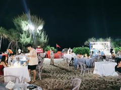 -亚龙湾希尔顿自助餐厅·海鲜·烧烤·沙滩BBQ·现场乐队