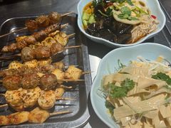 -马路牙子烧烤音乐酒馆(望京店)