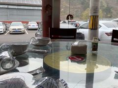 -何适山庄 ·可团建(水长城P2停车场店)