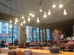 大堂-星巴克(延吉百利城店)