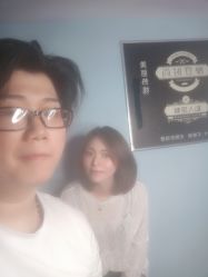 点击看大图 -摩登时尚烫染定制专家