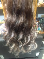 点击看大图 -MONE美发沙龙