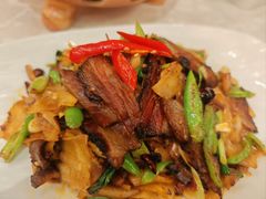 洋芋粑粑炒腊肉-飞鹿餐饮·陕南菜(北关店)