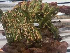 -许哥东北烧烤·铁丳烤串·宫后夹肉(繁花中心店)