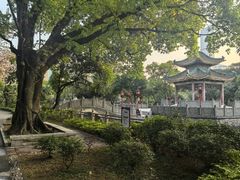 -烈士陵园(地铁站)