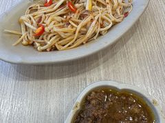 -桂在香知桂林米粉(红博中央公园店)