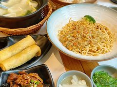 -馋三尺蟹粉小笼(人民广场店)