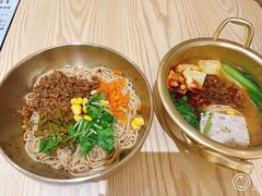 -匠本米所·炸酱米线·潮汕小食(万象食家店)