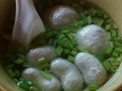 -六合夜市