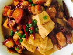 豆腐红烧肉-云海肴·汽锅鸡·云南菜(高德置地店)