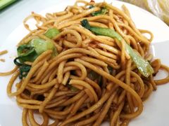 -同济大学本部学苑饮食广场