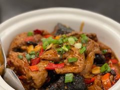 -洞庭鲜湘菜餐厅