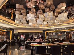 -岷山饭店-芝芝自助餐厅