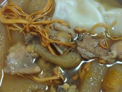 -八二小区抄手(三友路店)