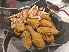 -博姆炸鸡精品餐厅(常发广场店)