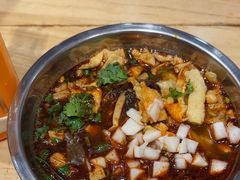 -柳州肥姨妈大骨螺蛳粉(万达中心店)