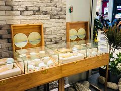 -茶理宜世(东方宝泰店)