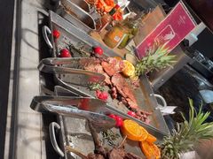 -飨食汇全日制餐厅·昆山皇冠假日酒店(九方店)