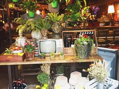 自助取餐区-胡桃里乐队酒馆(鎏嘉码头店)