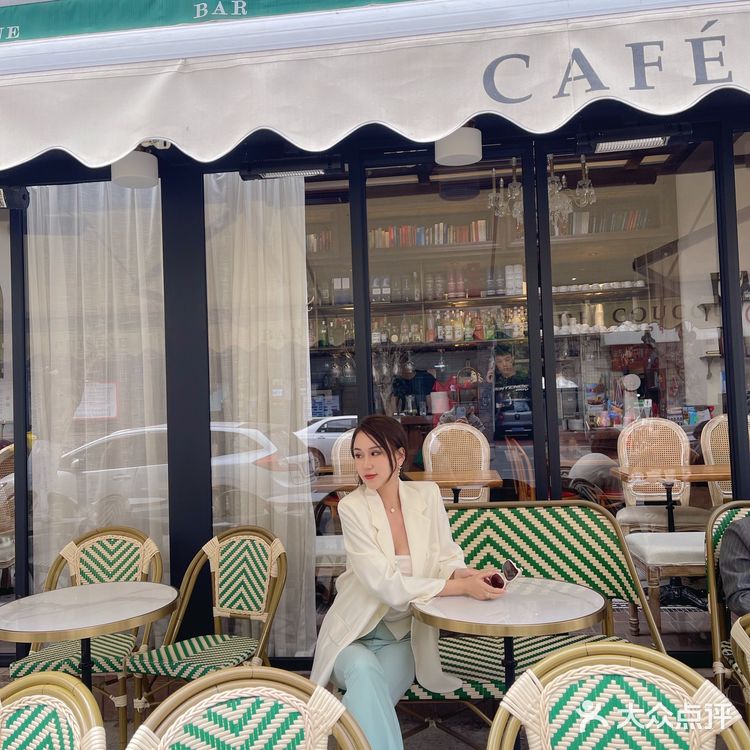 成都探店｜假装在巴黎｜我和Jennie有个约会