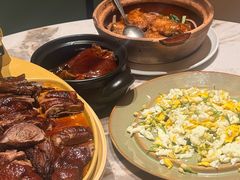 -八府香鸭·啫啫煲(华山路店)