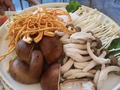 -鸿喜牛·潮汕鲜牛肉火锅(海浪湾店)