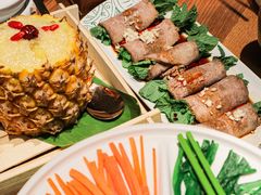 傣味菠萝饭-云海肴·汽锅鸡·云南菜(广安门天虹店)