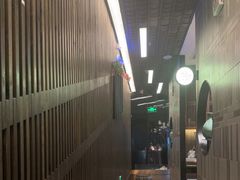 -爱碗亭·鲜炒湖南菜(壹城中心店)