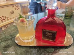 -秘密旅行Bonjour(黑金冠 江南西店)