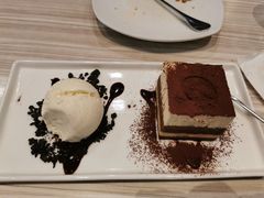 -必胜客(上海新南方商城PH店)
