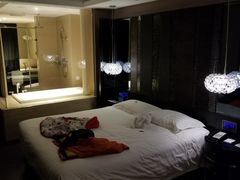 -桔子水晶苏州吴江步行街酒店